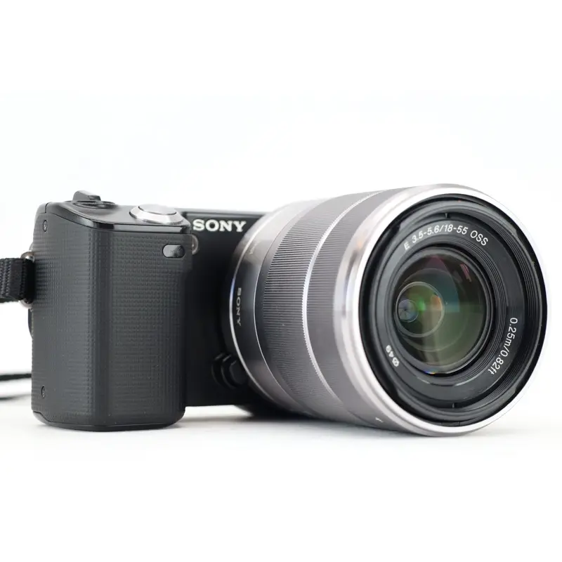 Sony NEX-5 + Sony Sel1855 3,5-5,6 18-55mm