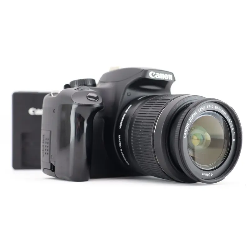 Canon EOS 1000D + EF-S 18-55mm 3,5-5,6 IS II