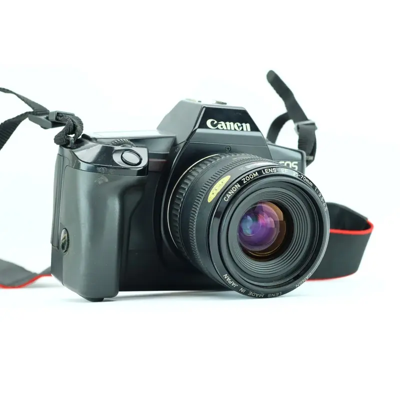 Canon EOS 650 with Canon zoom lens EF 35-70mm 1:3.5-4.5