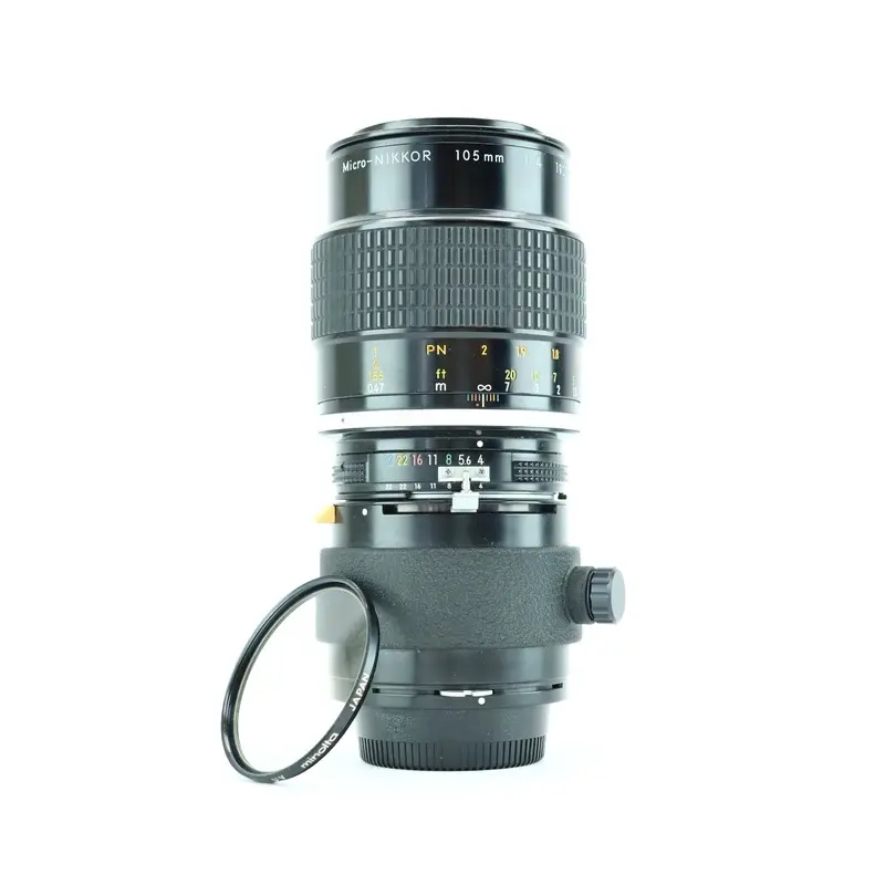 Nikon Micro-Nikkor 105mm 1:4 + Nikon PN-1