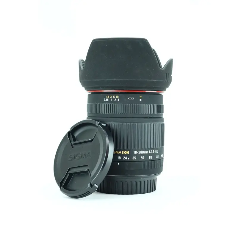 Sigma zoom 18-200mm 1:3.5-6.3 DC