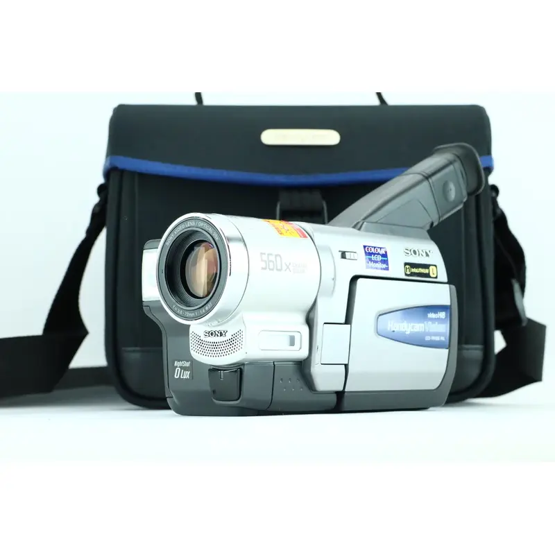 Sony CCD-TRV59E Handycam Visoin  PAL with Sony video lens f=3.6-72mm 1:1.4