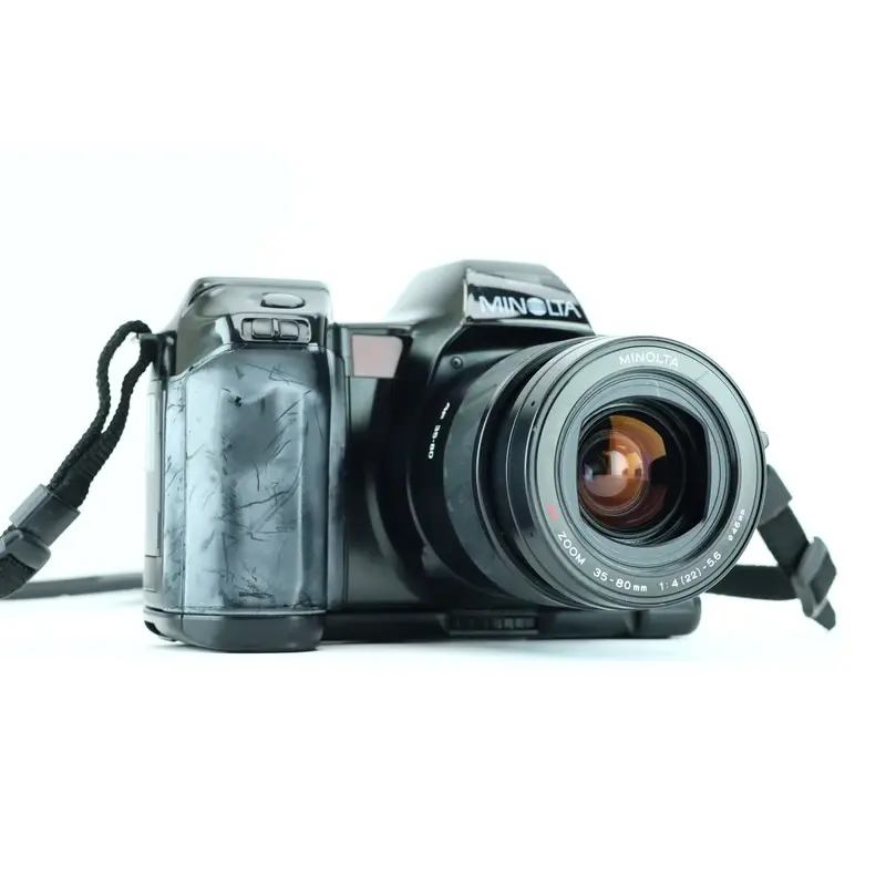 Minolta dynax 7000i with Minolta AF zoom 35-80mm 1:4-5.6