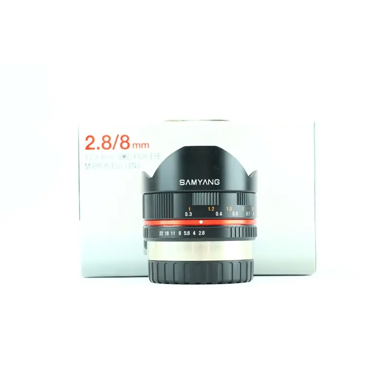 Samyang 1:2.8/8mm UMC Fish-Eye Mirrorless lens
