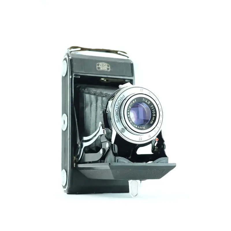 Zeiss Ikon Nettar with Prontor-S Novar-Anastigmat 1:4,5 f=105mm lens
