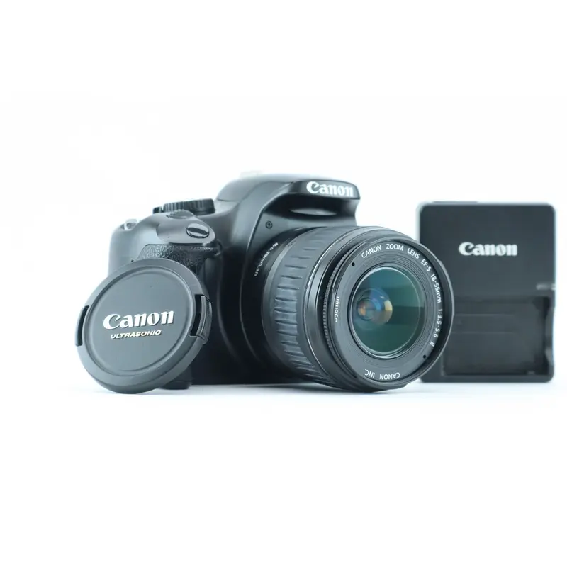 Canon EOS 450D with Canon zoom lens EF-S 18-55mm 1:3.5-5.6