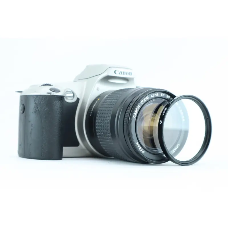 Canon EOS 500N with Canon zoom lens 28-80mm 1:3.5-5.6