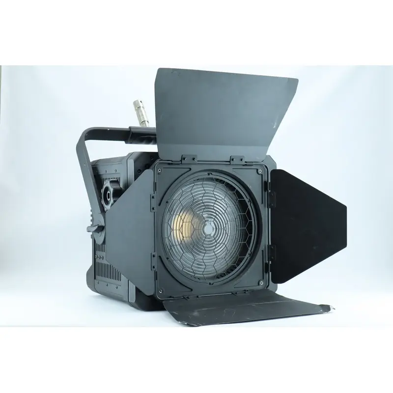 LedGo LG-D4500m Fresnel Studio light