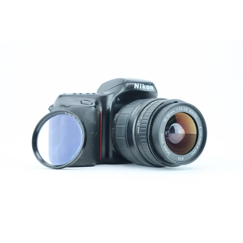 Nikon F50 with 28-80mm 1:3.5-5.6 Macro Lens
