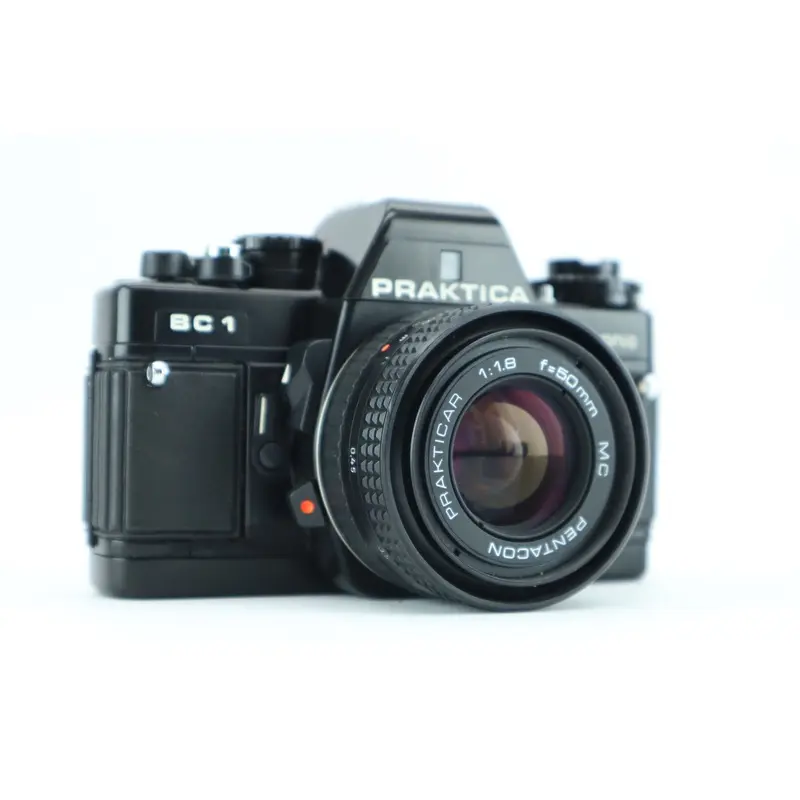 Praktica BC1 electronic with Prakticar 1:1.8 f=50mm MC lens