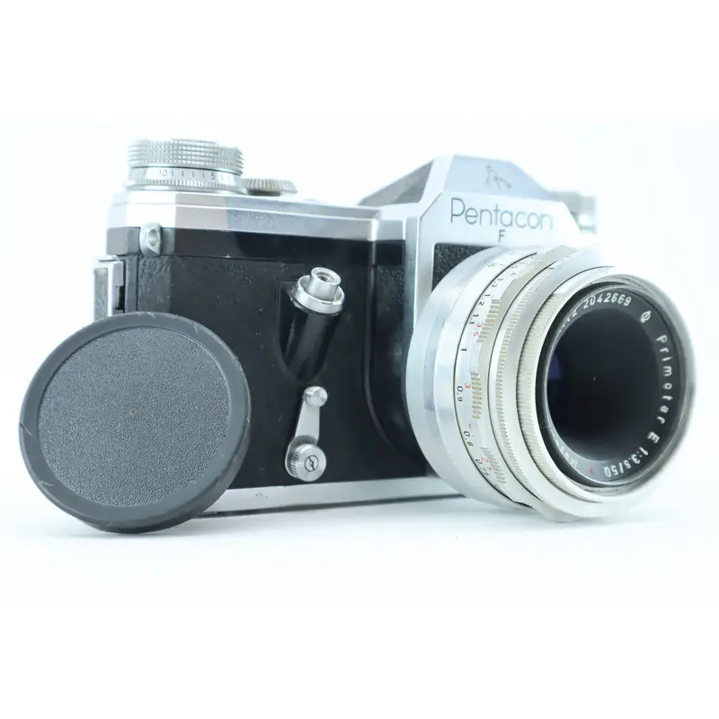 Pentacon F with primotar E 1:3,5/50mm lens