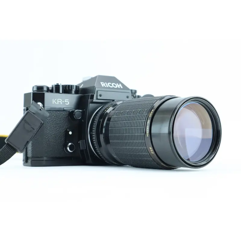 Ricoh KR-5 with Sigma zoom 1:3.5-4 f=70-150mm lens