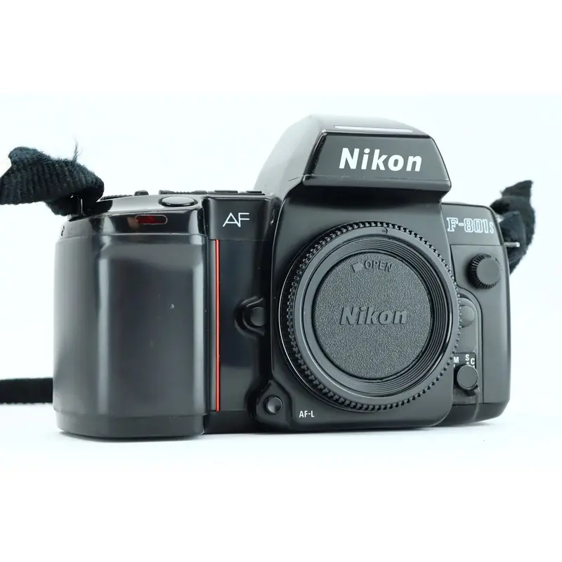 Nikon AF F-801S