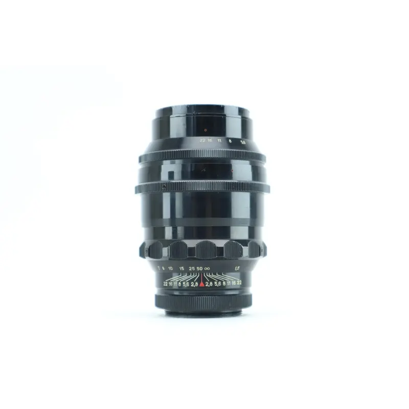 Tair-11-2 2,8/133 "small spots inside lens"