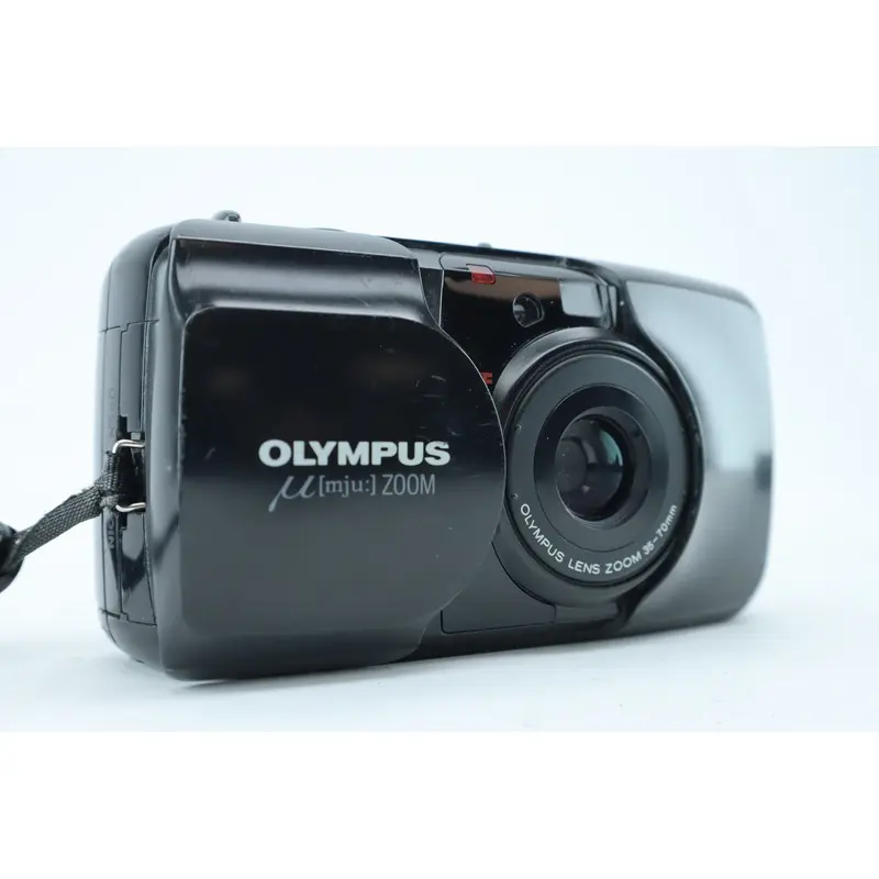 Olympus MJU zoom with zoom lens 35-70mm