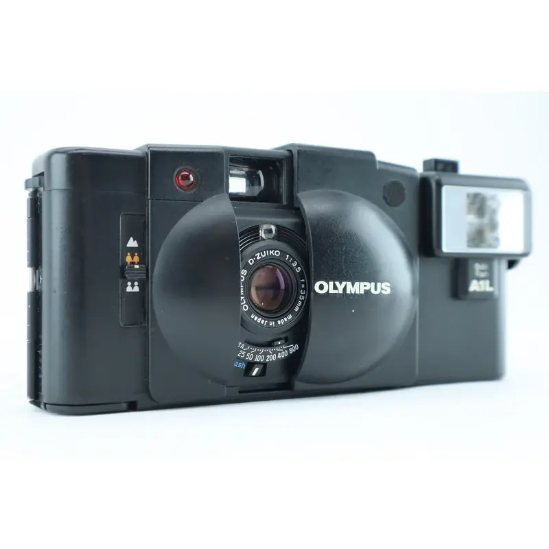Olympus XA2 with d.zuiko 3,5/35mm