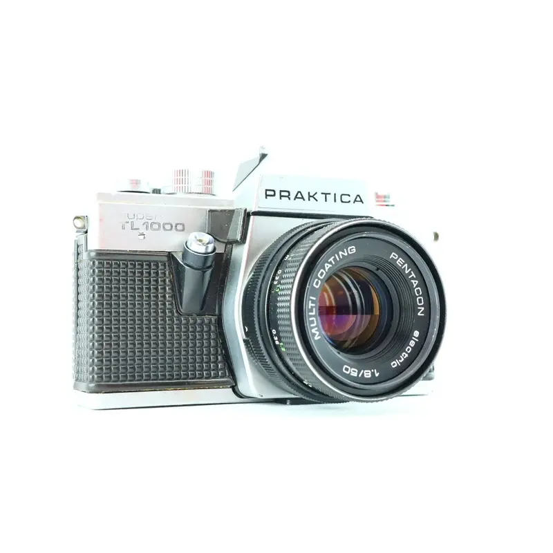 Praktica super TL1000 with Pentacon electric 1.8/50 lens