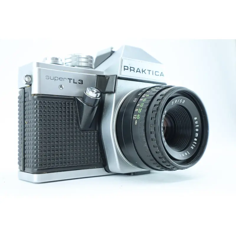 Praktica super TL3 with domiplan 2,8/50mm