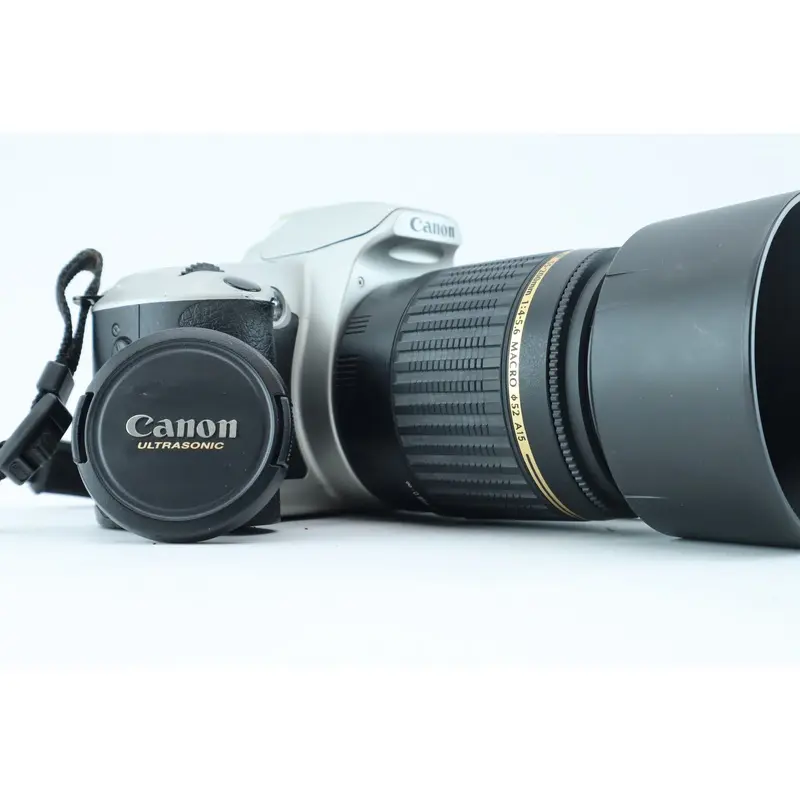 Canon EOS 500N with Tamron AF 55-200mm 4-5,6