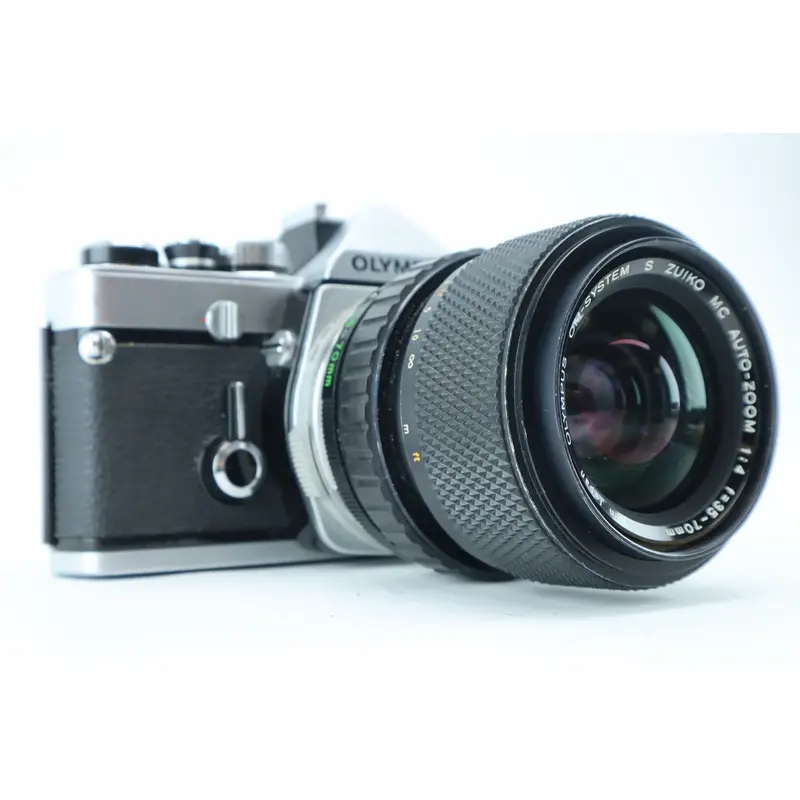 Olympus OM-1 + 35-70 4.0