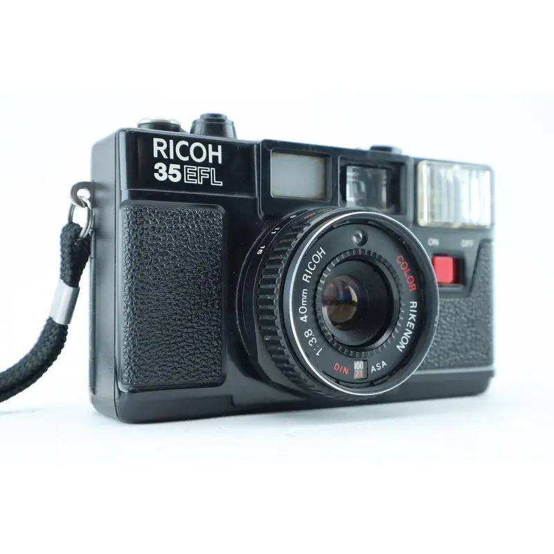 Ricoh 35 EFL with Rikenon 3,8/40mm