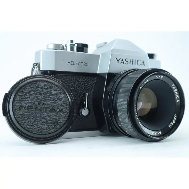 Yashica TL-Electro with Yashinon-DS 50mm 1,9