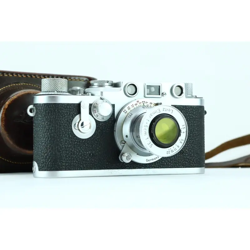 Leica IIIf Red Dial and Leitz Elmar 50mm f/3.5  *Like New*