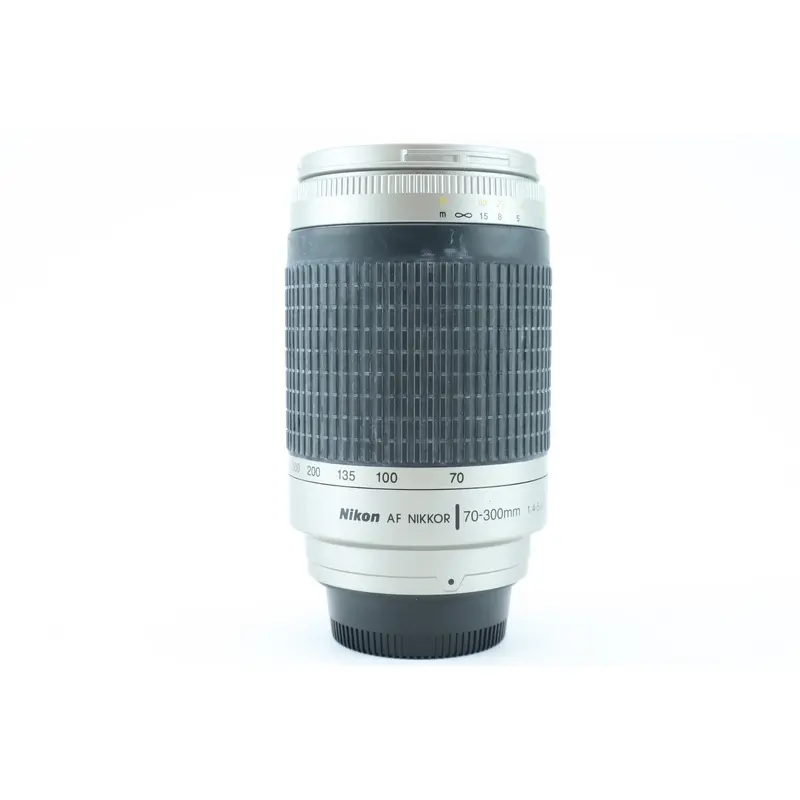 Nikon AF Nikkor 70-300mm 4-5,6