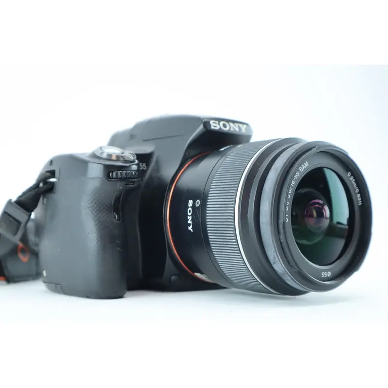 Sony A55 with DT 3,5-5,6/18-55mm SAM