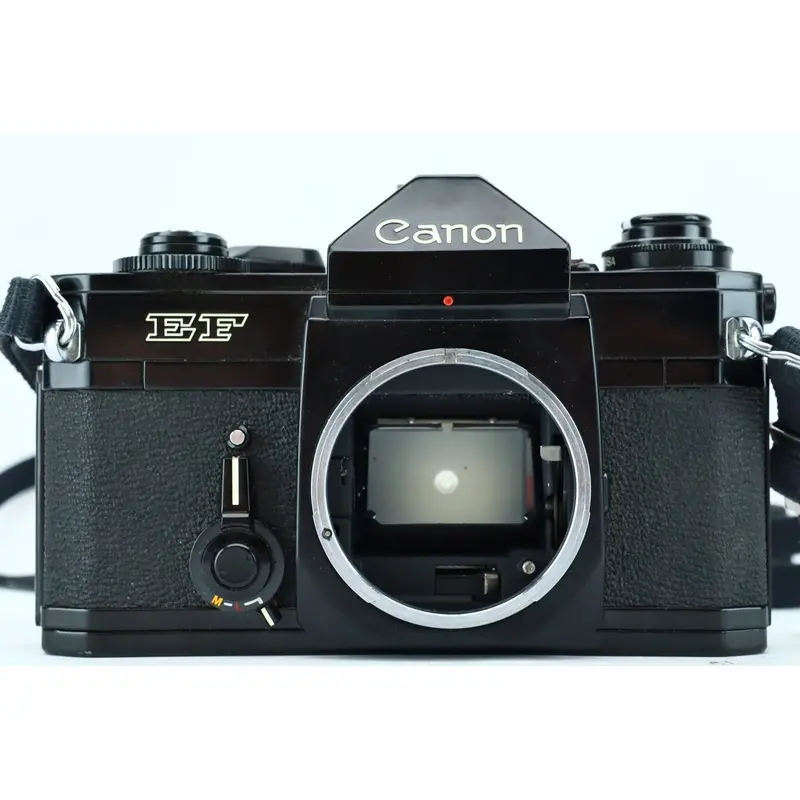Canon EF  35mm SLR Film Camera