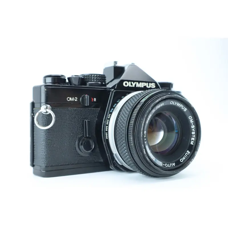 Olympus OM-2 with OM-System 50mm f/1.8