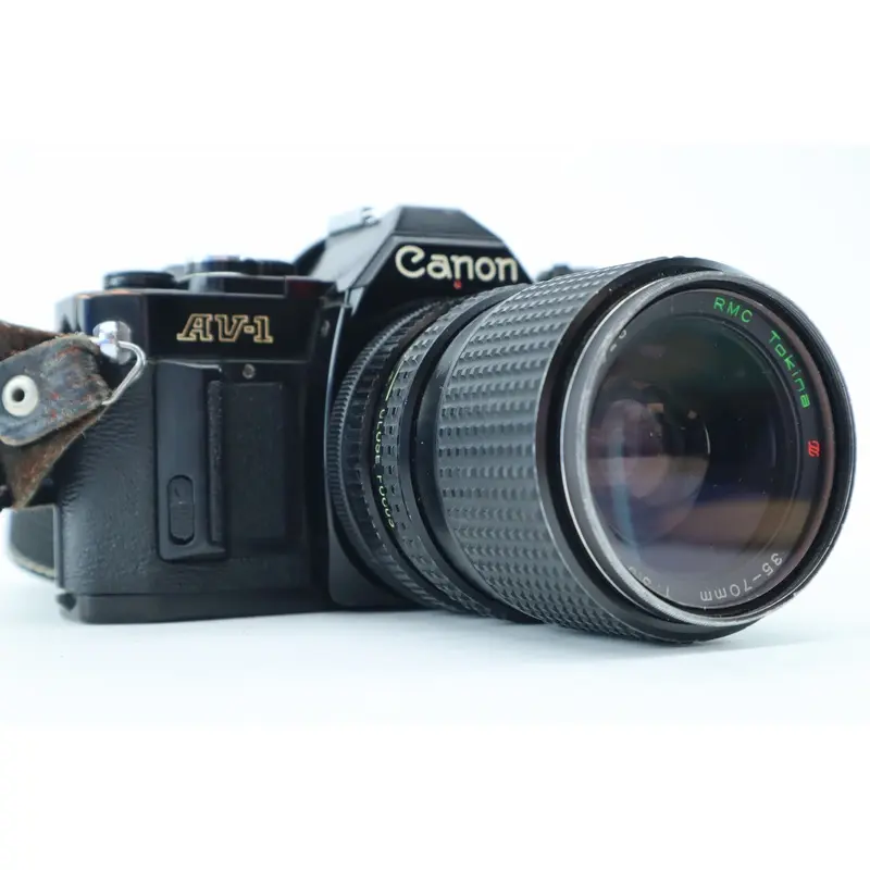 Canon AV-1 with RMC Tokina 35-70mm 3,5