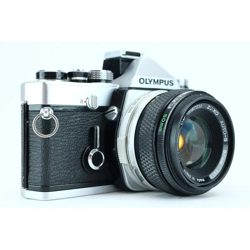Olympus OM-1  + Zuiko Auto-S 50mm f/1.8