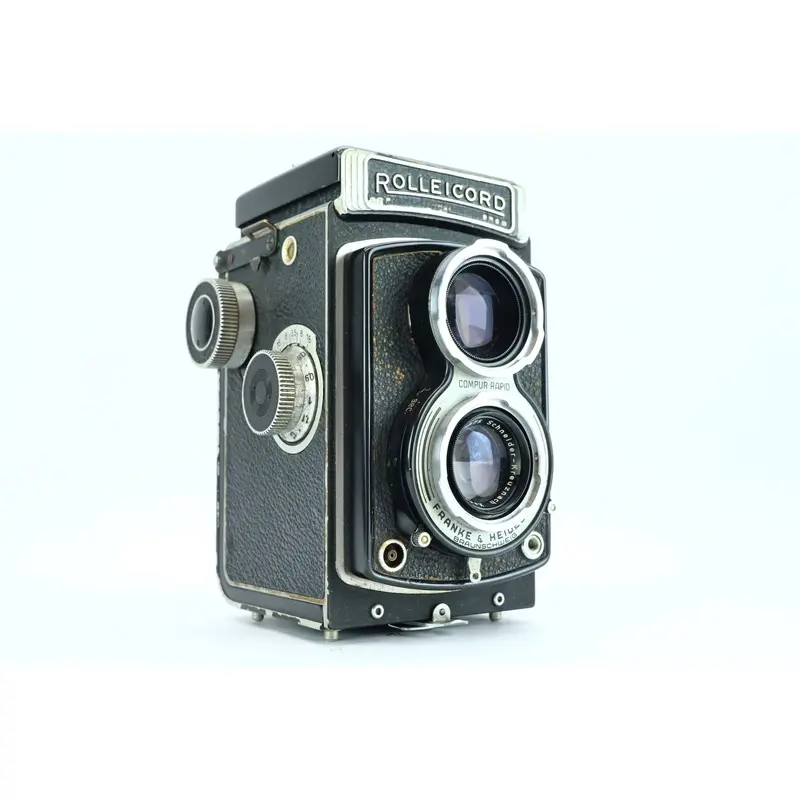 Rolleicord+ Schneider-Kreuznach Xenar 75mm f/3.5  Classic German Twin-Lens Reflex