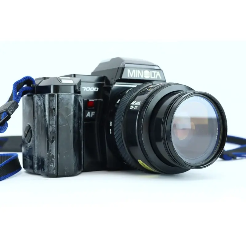 Minolta 7000 + Minolta AF Zoom 3570mm f/4