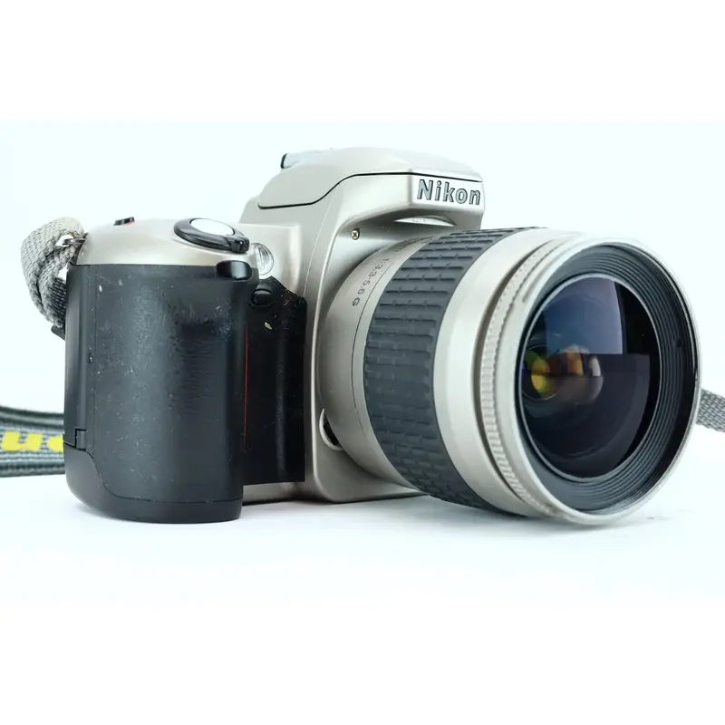 Nikon F65 (SN: 2202887) + Nikon AF Nikkor 2880mm f/3.35.6
