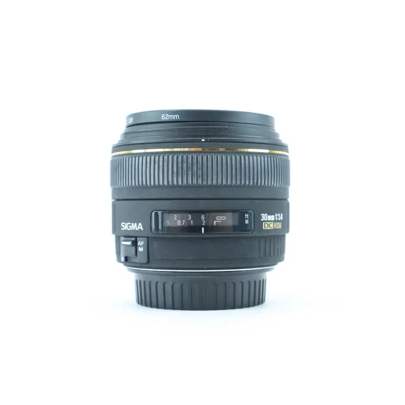 Sigma EX 30mm f/1.4  Fast Standard Prime Lens (APSC Format)