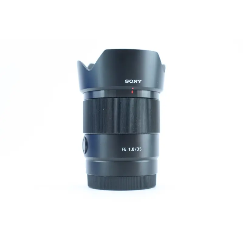 Sony FE 35mm f/1.8  Compact Full-Frame Prime Lens for Sony E-Mount