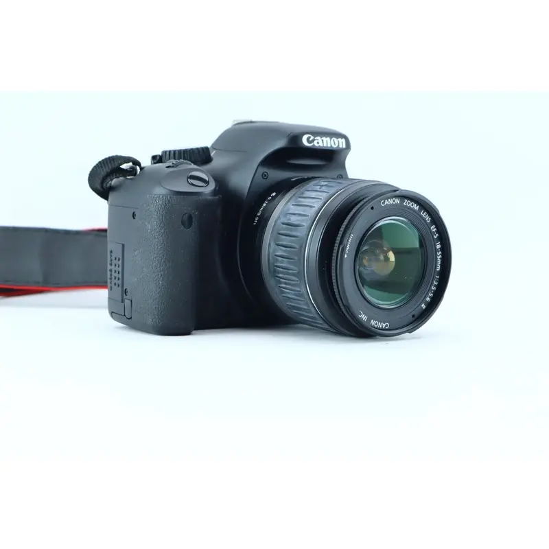 Canon EOS 550D with Canon EF-S 1855mm f/3.55.6 Zoom Lens