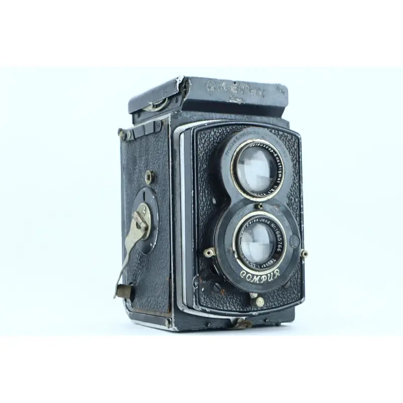 Rolleiflex Standard with Heidoscop-Anastigmat 75mm f/3.1 Viewing Lens