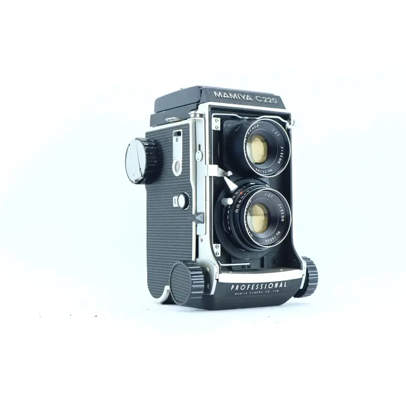Mamiya C220 Professional with Mamiya-Sekor 80mm f/3.7