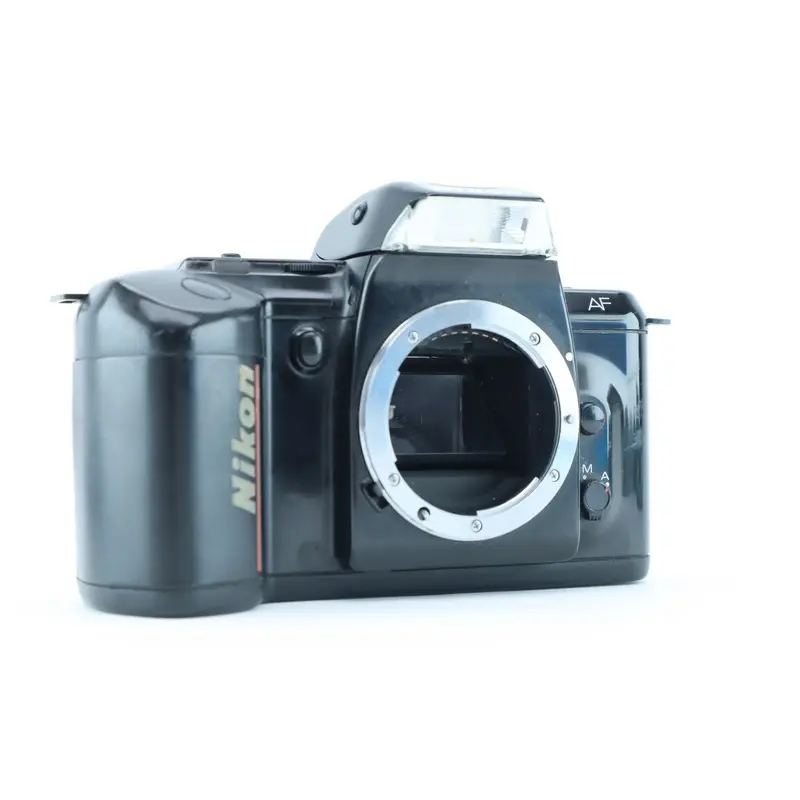 Nikon F-401