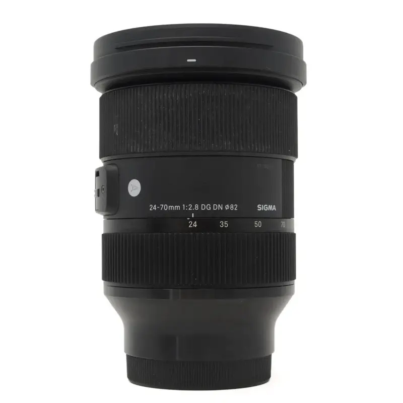 Used Sigma 24-70mm f/2.8 DG DN Lens - Sony FE (SH43210)