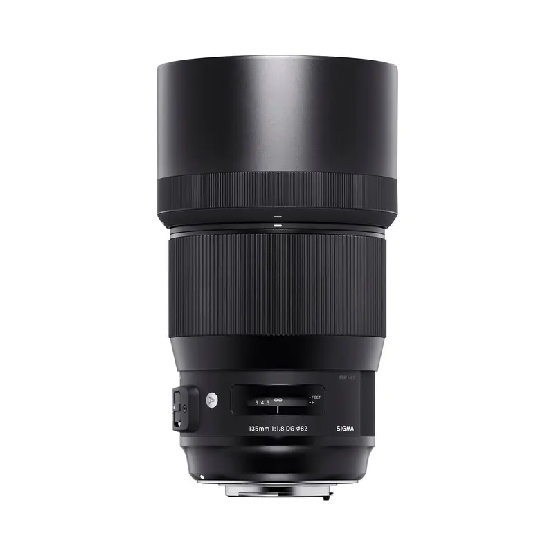 Clearance Sigma 135mm f1.8 DG HSM Art for Sony E-Mount