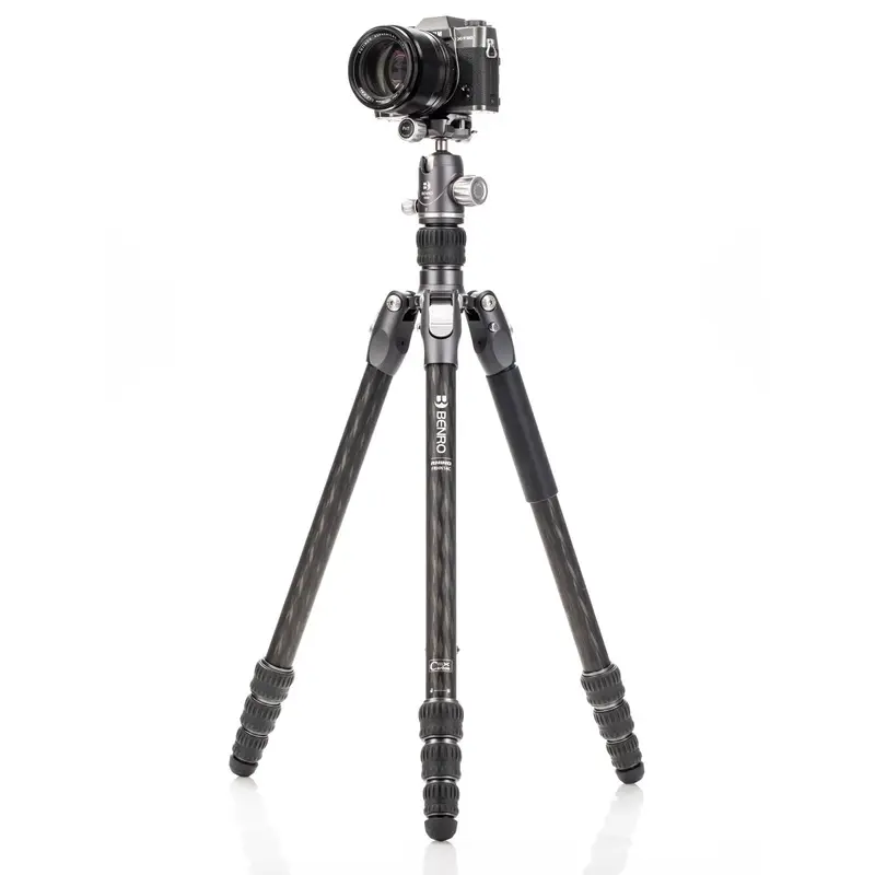 Benro Rhino Carbon Fiber One Series Travel Tripod with VX20 Head (FRHN14CVX20)