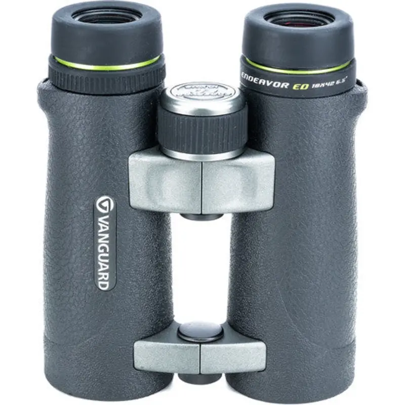 Vanguard Endeavor ED 10x42 Binoculars 1042