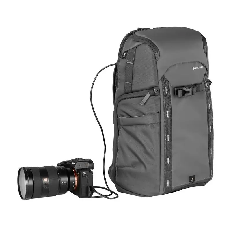 Vanguard VEO adaptor S41 GY Backpack with USB Port - Side Access