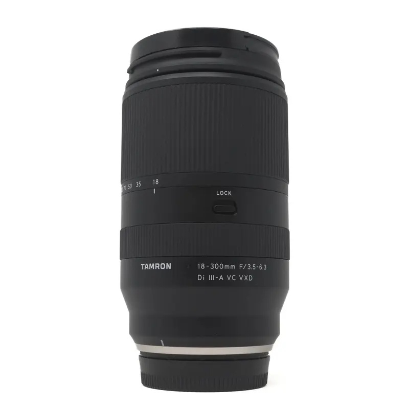 Used Tamron 18-300mm F3.5-6.3 Lens for Fujifilm X Mount - Boxed - (SH42046)