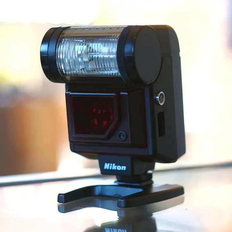 Nikon Speedlight SB-20