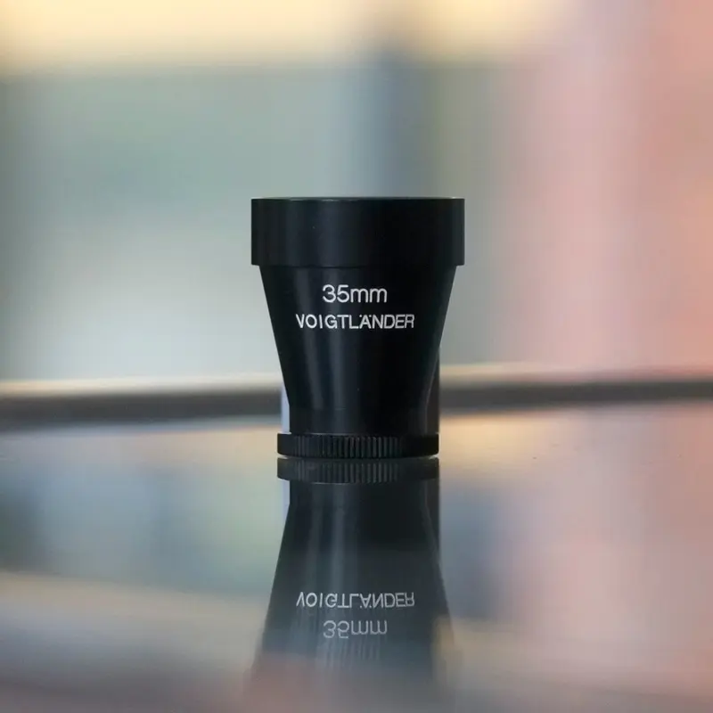 Voigtlnder 35mm viewfinder